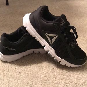 Reebok Black Tennis shoes